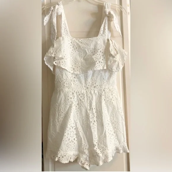 Saks Fifth Avenue White Eyelet Shorts Romper - Picture 4 of 9